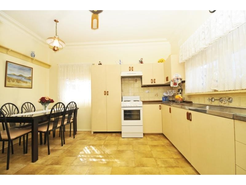 114  Medcalf  Street WARNERS BAY 2282, Warners Bay NSW 2282