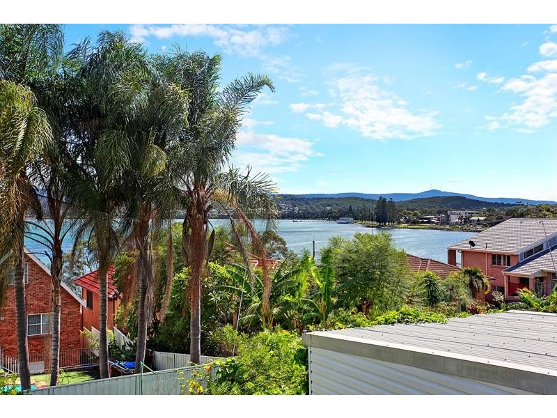 74 Berkeley Street SPEERS POINT 2284, Speers Point NSW 2284