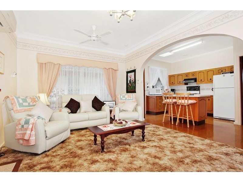 74 Berkeley Street SPEERS POINT 2284, Speers Point NSW 2284