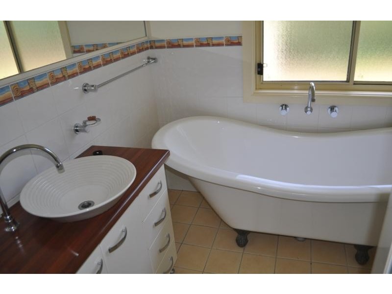 6 The Glen, Hyland Park NSW 2448