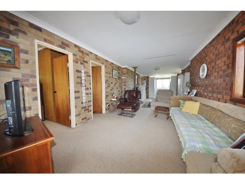 13 Schuppe Drive, Macksville NSW 2447