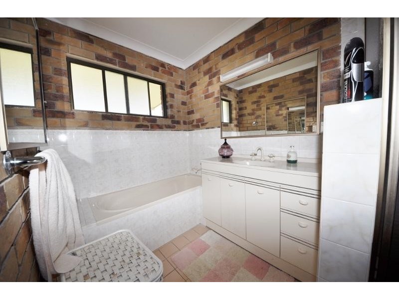 13 Schuppe Drive, Macksville NSW 2447