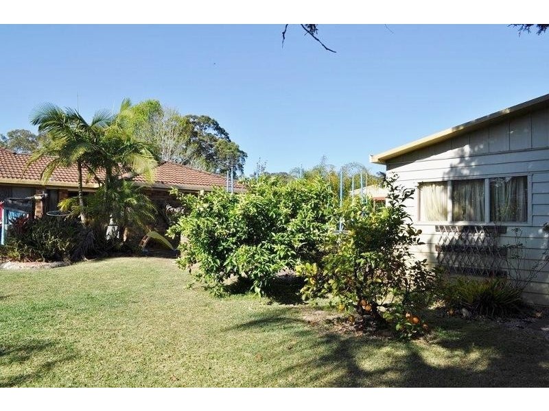 15 Seventeenth Avenue, Stuarts Point NSW 2441