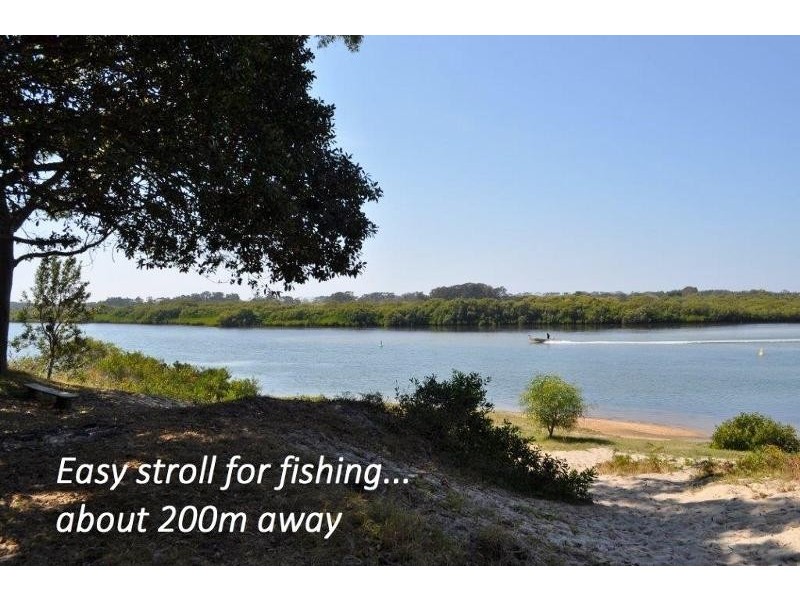 15 Seventeenth Avenue, Stuarts Point NSW 2441