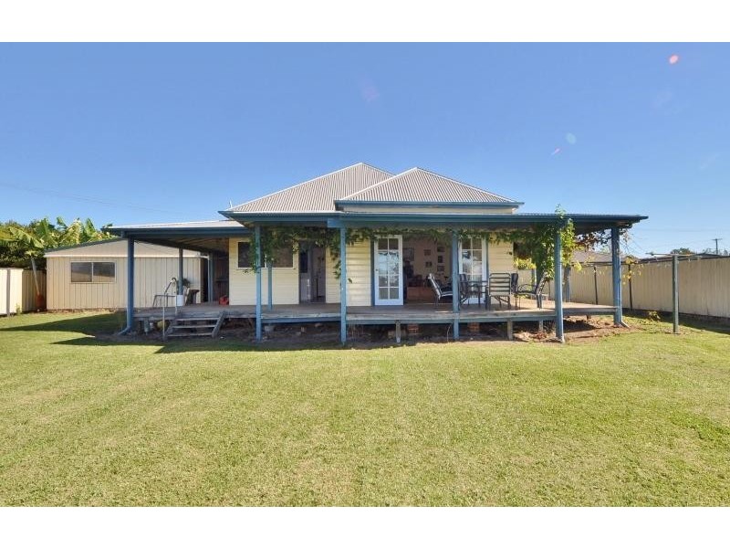 95 East Street, Macksville NSW 2447
