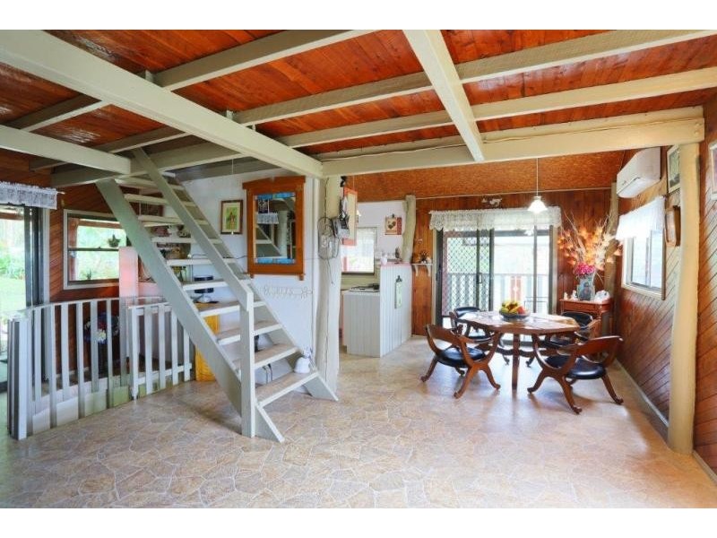 195 Barbers Lane, Yarrahapinni NSW 2441