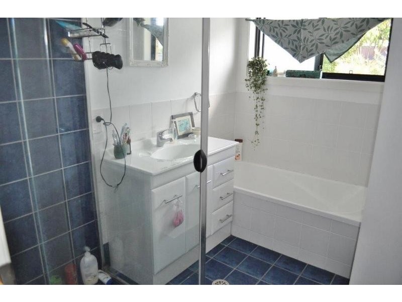 2 Hennessy  Street, Stuarts Point NSW 2441