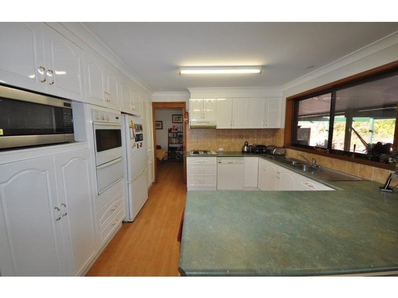 300 Irvines  Road, Tewinga NSW 2449