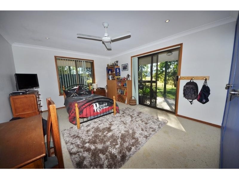 300 Irvines  Road, Tewinga NSW 2449