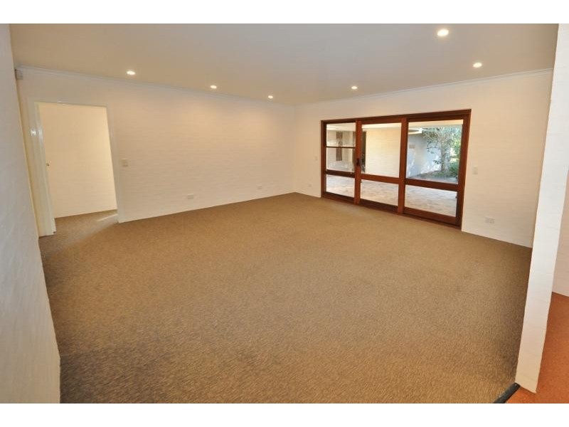 45 Watsonia Avenue, Coffs Harbour NSW 2450