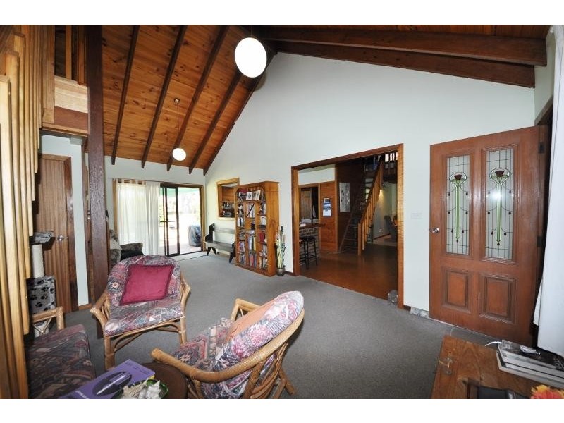 9 Nineteenth Avenue, Stuarts Point NSW 2441