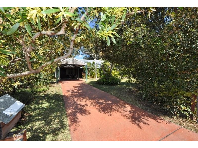 9 Nineteenth Avenue, Stuarts Point NSW 2441