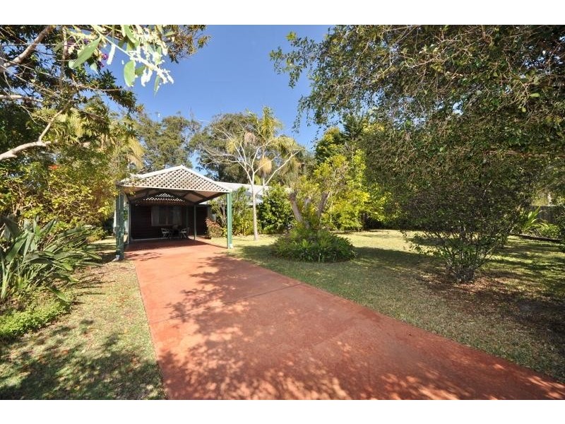 9 Nineteenth Avenue, Stuarts Point NSW 2441