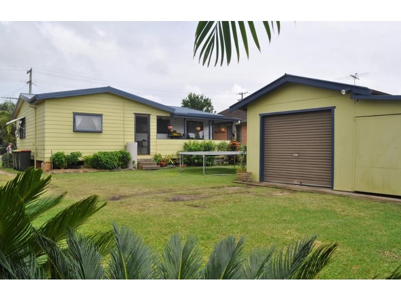 49 East Street, Macksville NSW 2447