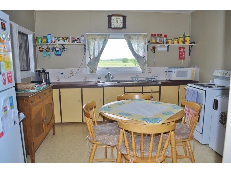 49 East Street, Macksville NSW 2447