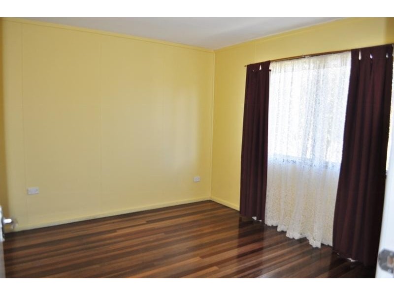 4 Eleventh Avenue, Stuarts Point NSW 2441