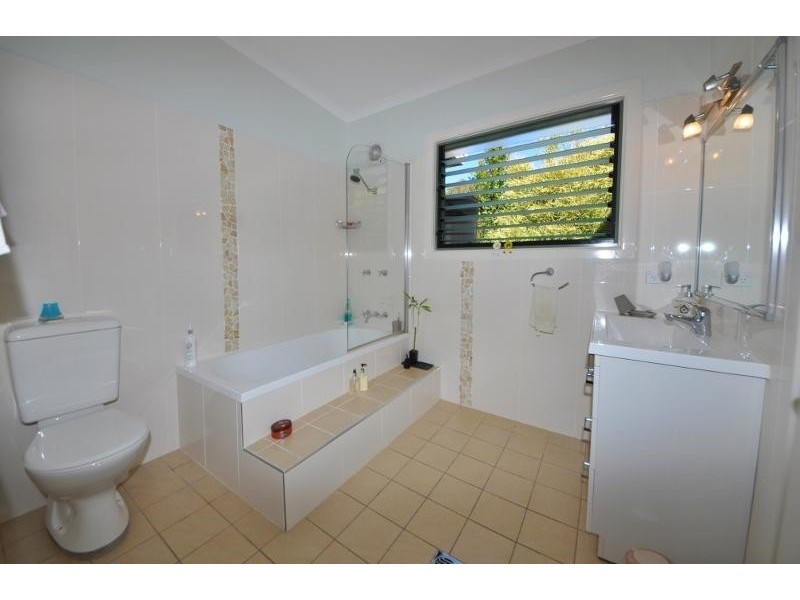 36A Sandpiper Drive, Scotts Head NSW 2447