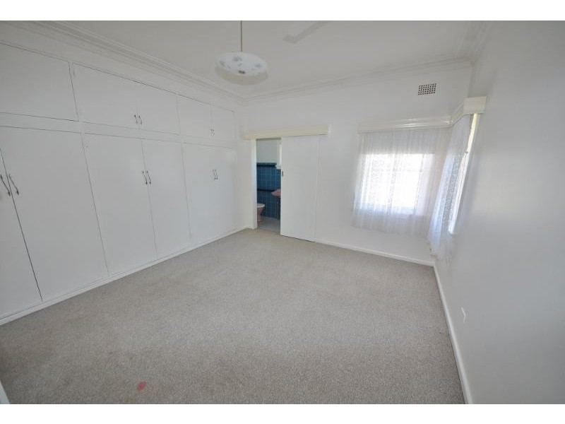 94 Wallace Street, Macksville NSW 2447