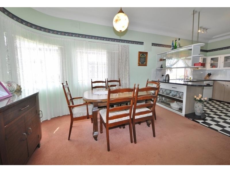 11 Matilda Street, Macksville NSW 2447