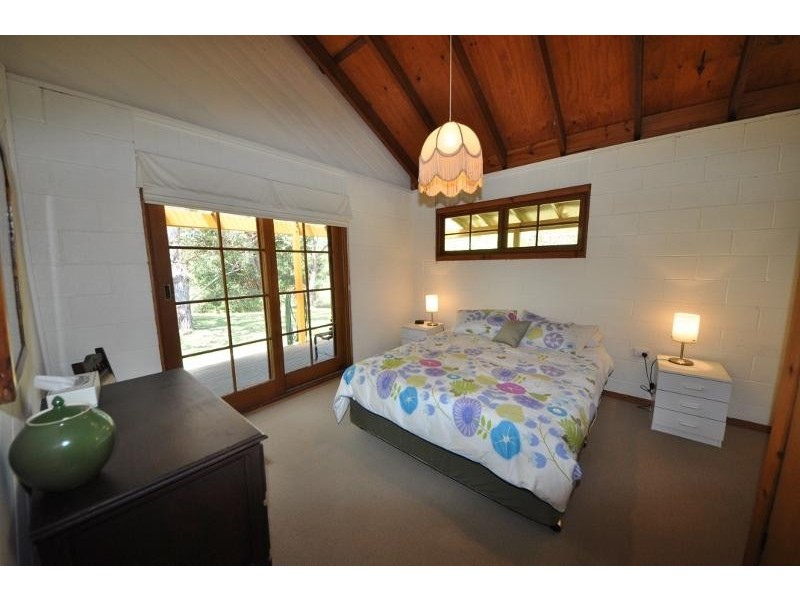 255 Stuarts Point  Road, Yarrahapinni NSW 2441