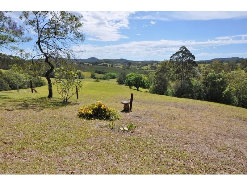 83 Kosekai  Road, Yarranbella NSW 2447