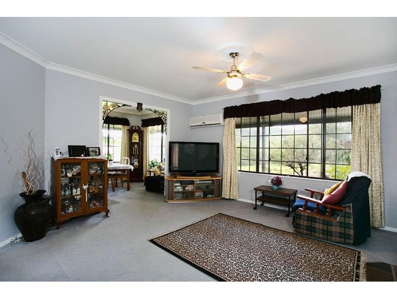 680 Stuarts Point  Road, Yarrahapinni NSW 2441