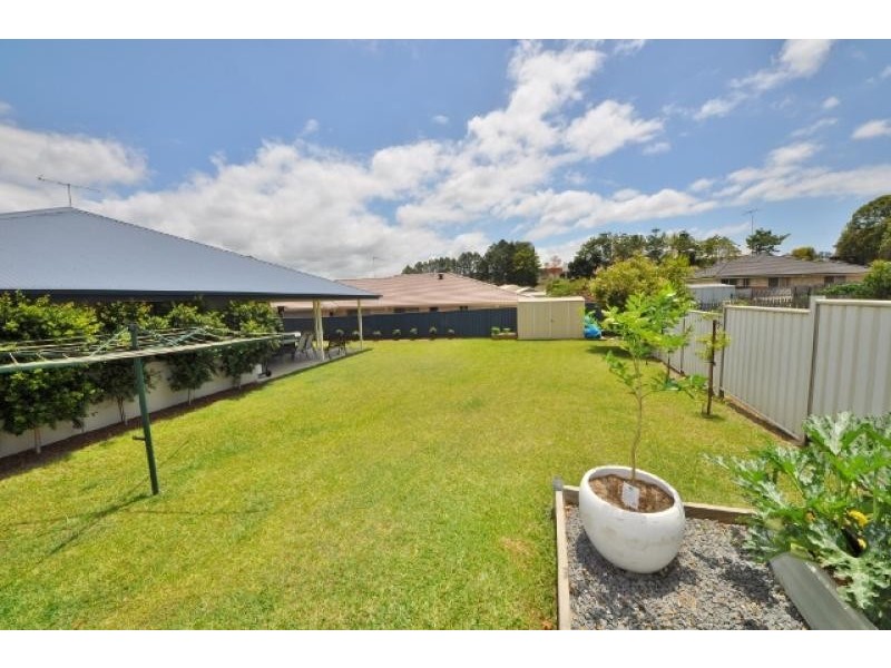 4 Crispin Cove, Macksville NSW 2447