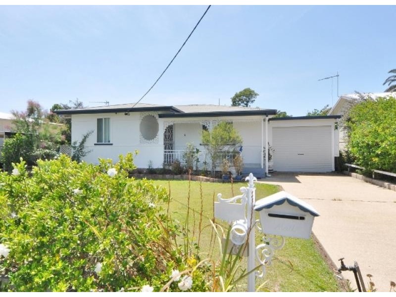 8 Oxley Street, Macksville NSW 2447