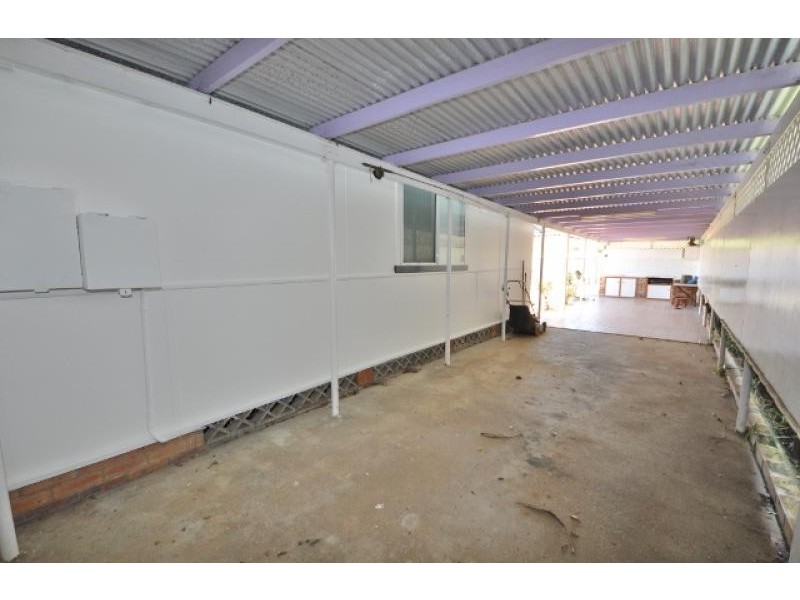 8 Oxley Street, Macksville NSW 2447