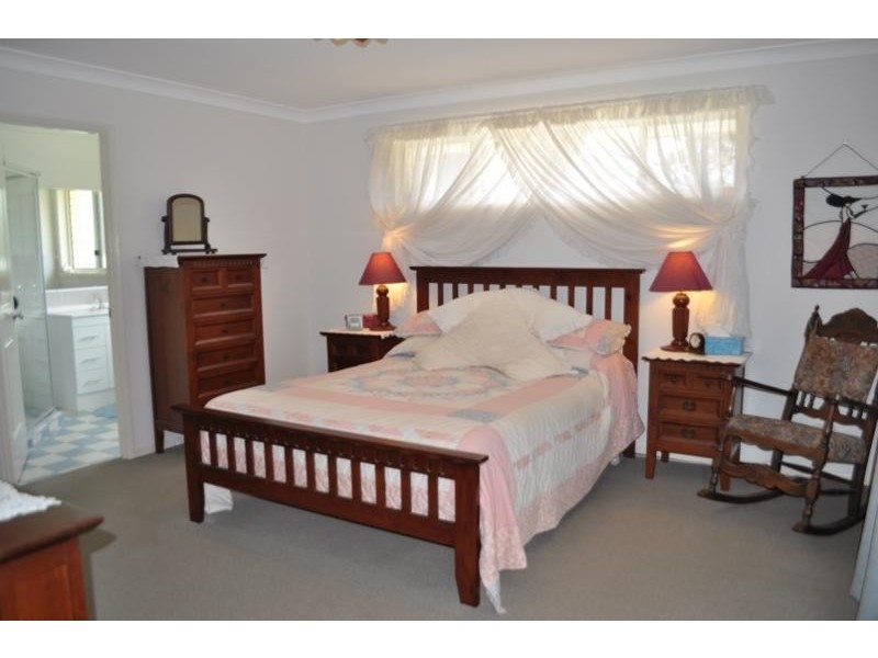 8 Kirkwood  Place, Stuarts Point NSW 2441