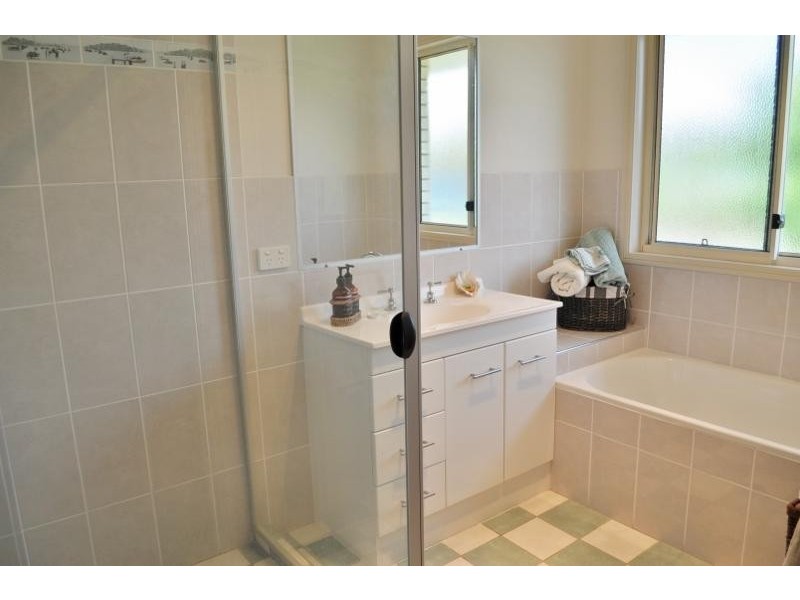 8 Kirkwood  Place, Stuarts Point NSW 2441