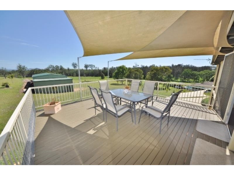 76 Preston Drive, Macksville NSW 2447