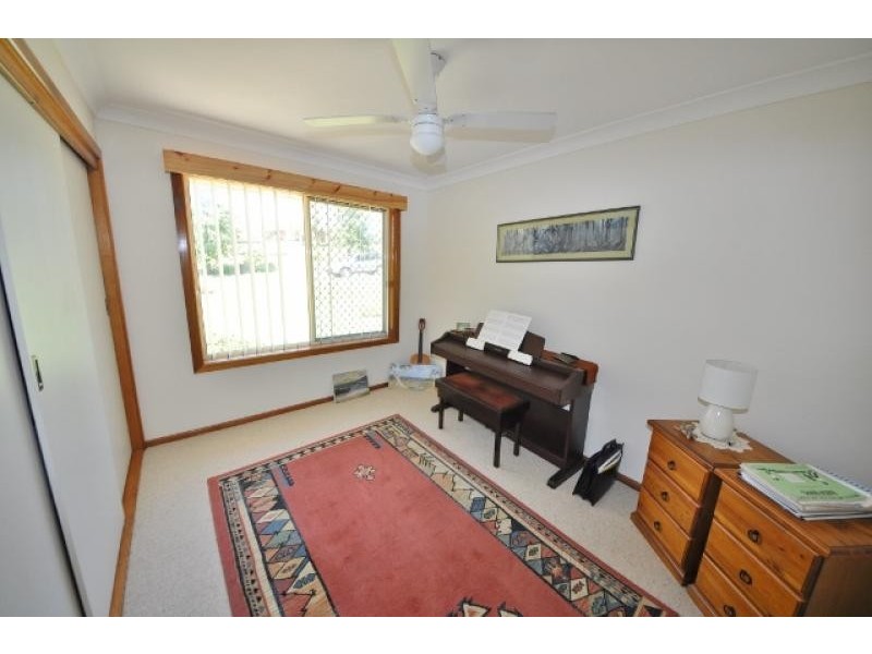 76 Preston Drive, Macksville NSW 2447