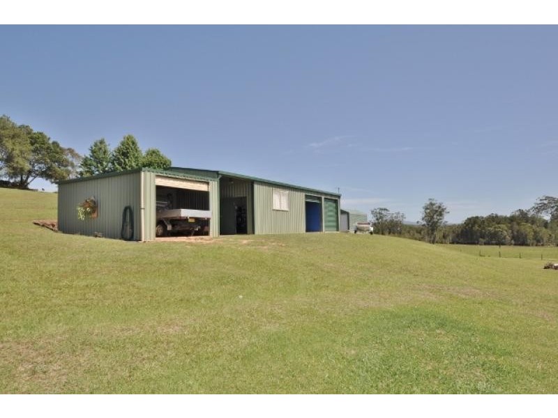 76 Preston Drive, Macksville NSW 2447