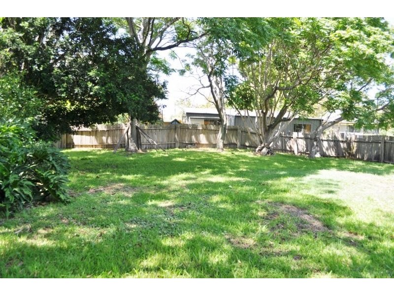 15 First  Avenue, Stuarts Point NSW 2441