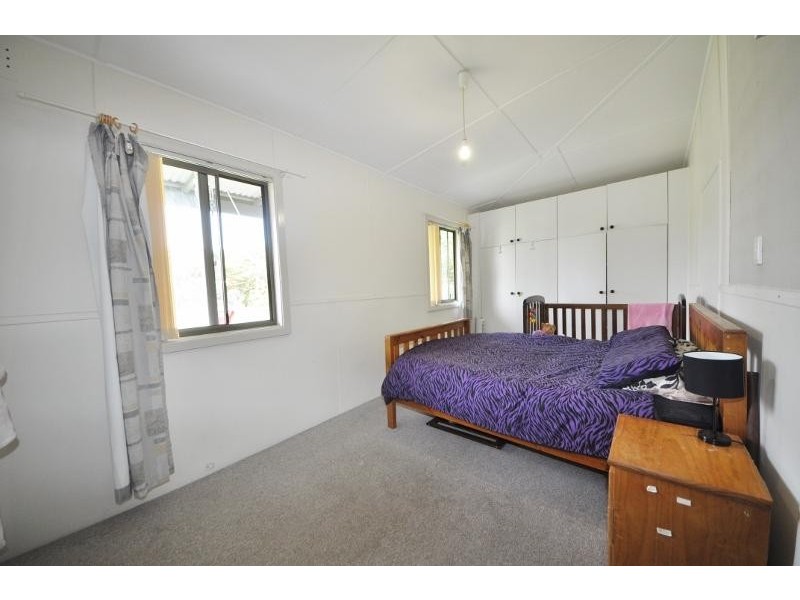 15 First  Avenue, Stuarts Point NSW 2441