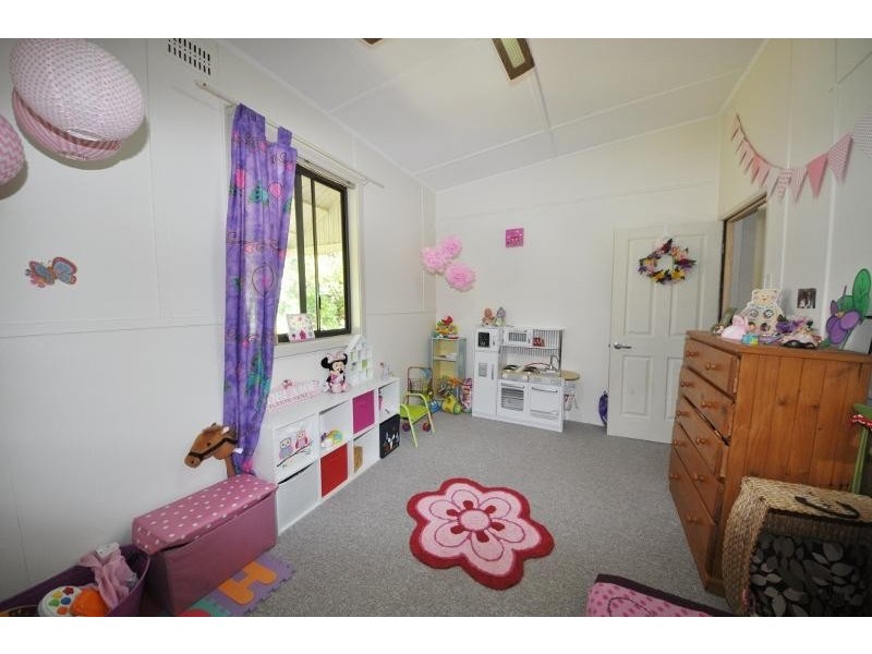 15 First  Avenue, Stuarts Point NSW 2441