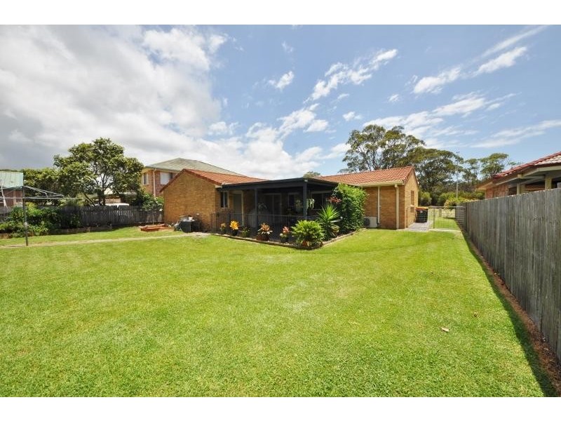 15 Kimpton Street, Stuarts Point NSW 2441