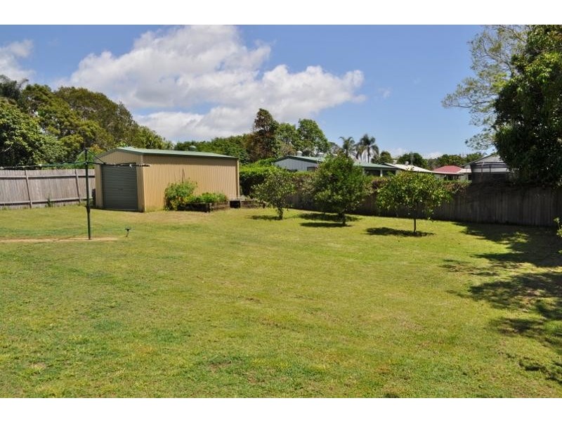 10 Fifth Avenue, Stuarts Point NSW 2441
