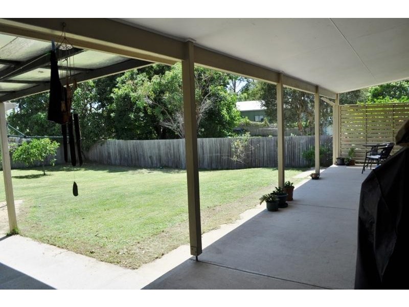 10 Fifth Avenue, Stuarts Point NSW 2441