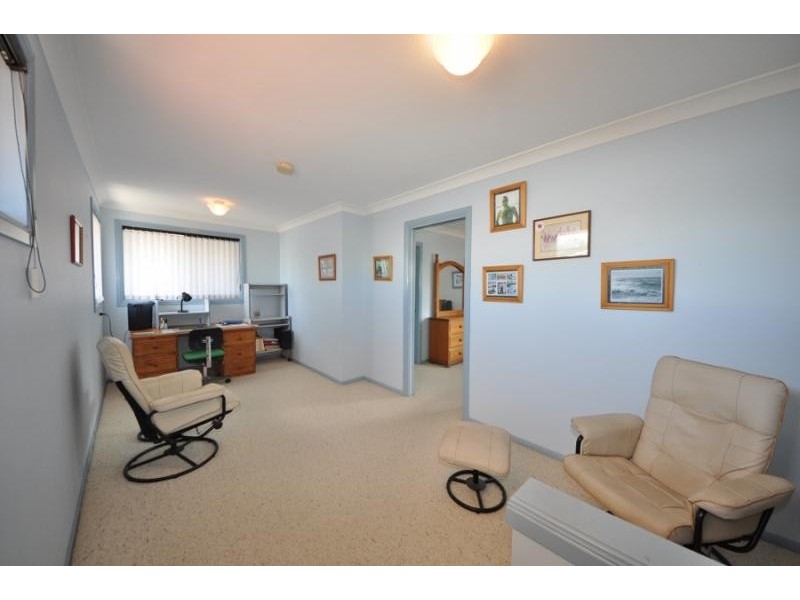 15 River Oak Crescent, Scotts Head NSW 2447