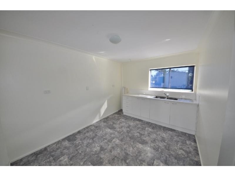 16 West Street, Macksville NSW 2447