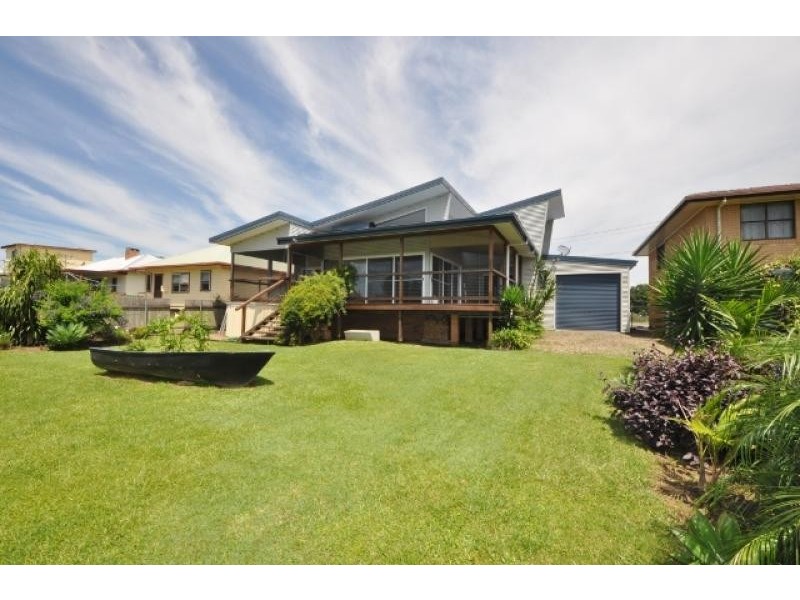 57 Ferry Street, Macksville NSW 2447