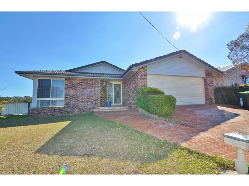 65 Raleigh Street, Scotts Head NSW 2447