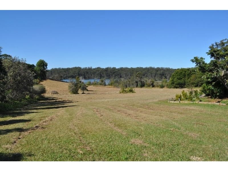 40 Auld Close, Valla NSW 2448