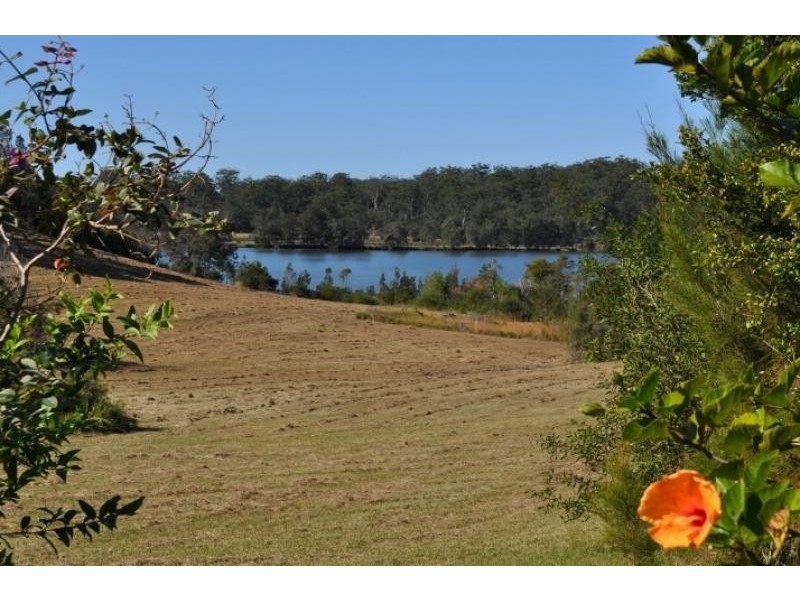 40 Auld Close, Valla NSW 2448