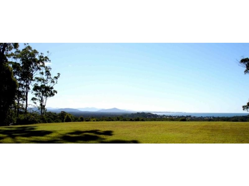 1 Seascape Place, Scotts Head NSW 2447