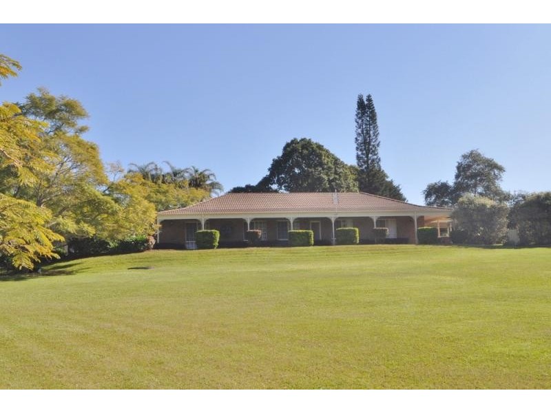 8 Waterford Drive, Gumma NSW 2447