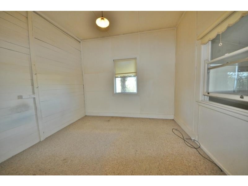 11 East Street, Macksville NSW 2447