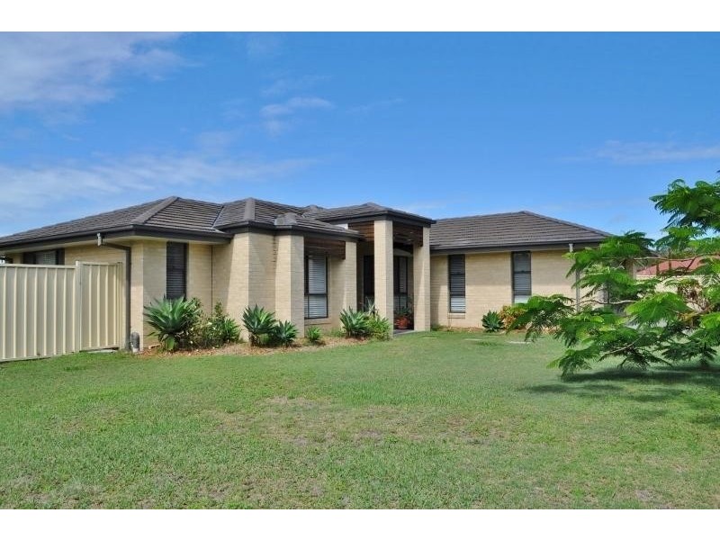 2 Bohemia Court, Stuarts Point NSW 2441